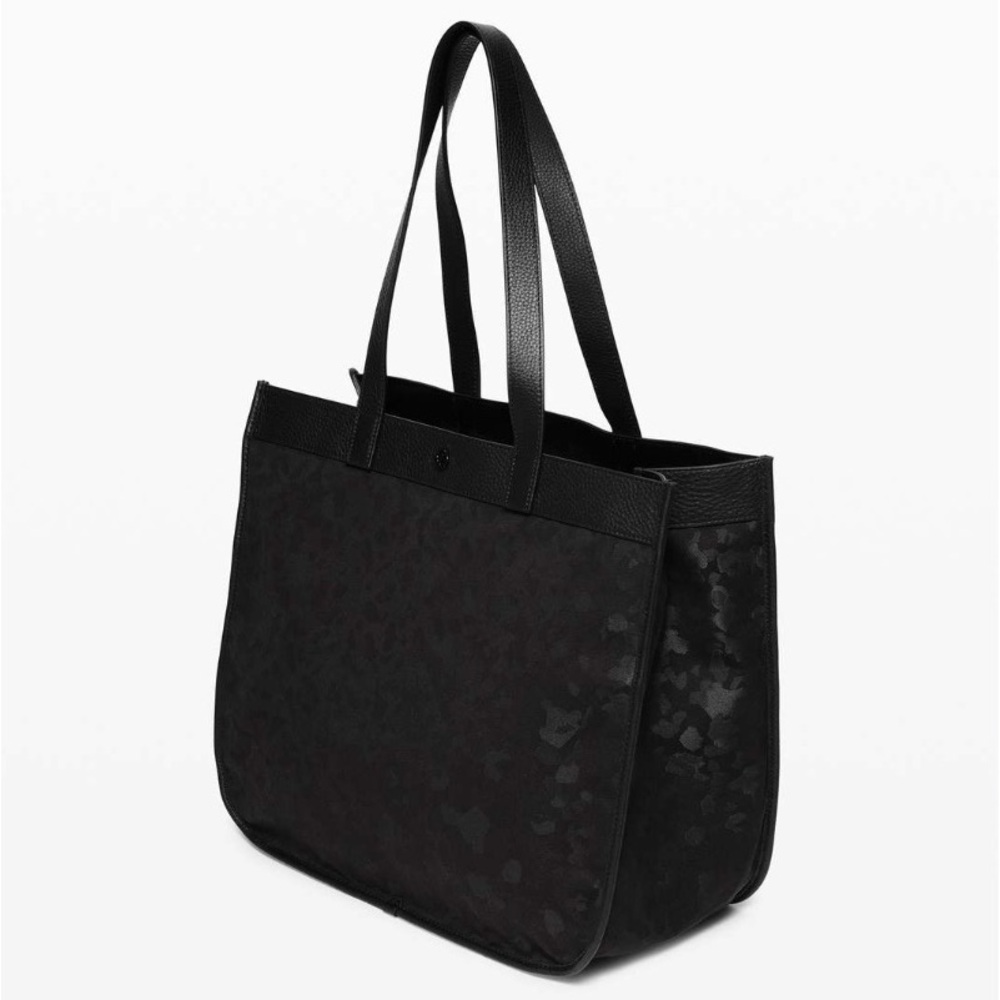 Lululemon Tote Bag - Picture 3 of 5